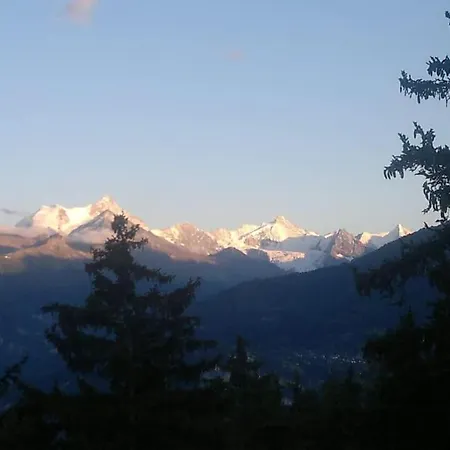 La Casetta Di Lägenhet Crans-Montana